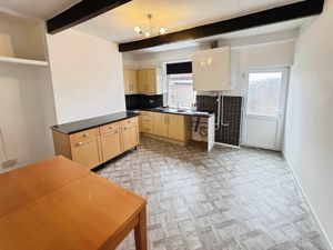 Kitchen-Diner- click for photo gallery